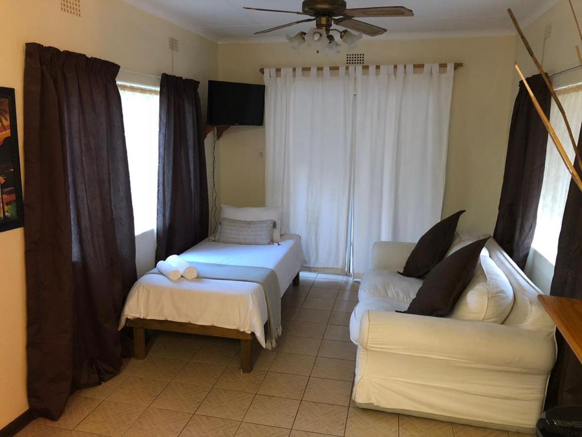 Casa Leitao Lodge Phalaborwa Εξωτερικό φωτογραφία